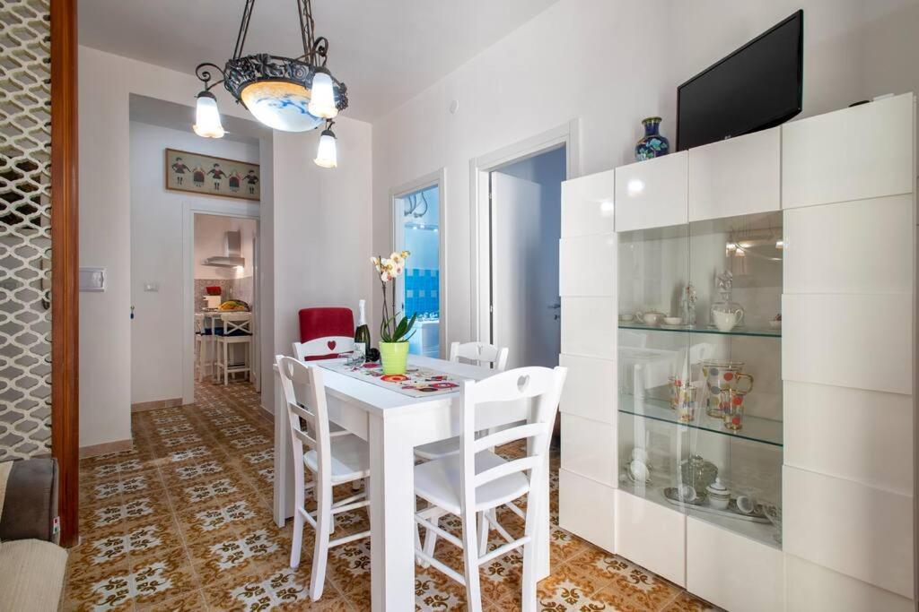 Casa Vacanze 100 Metri Dal Mare Alghero Exterior photo